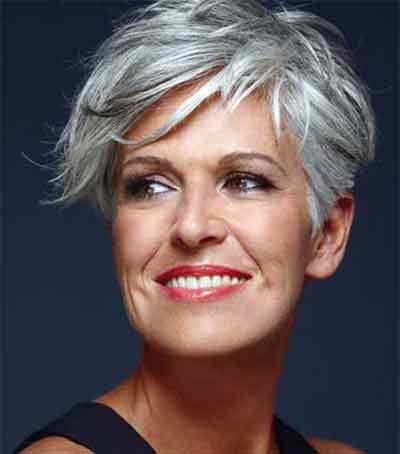 sophisticated-short-haircut-for-an-older-business-woman
